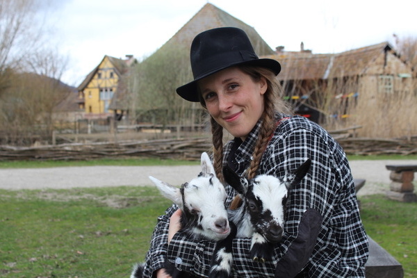 Agricultrice � Ecomus�e d'Alsace